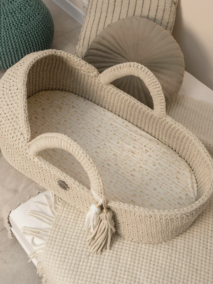 Baby Moses Basket with Round Hood - Standard - Image 4