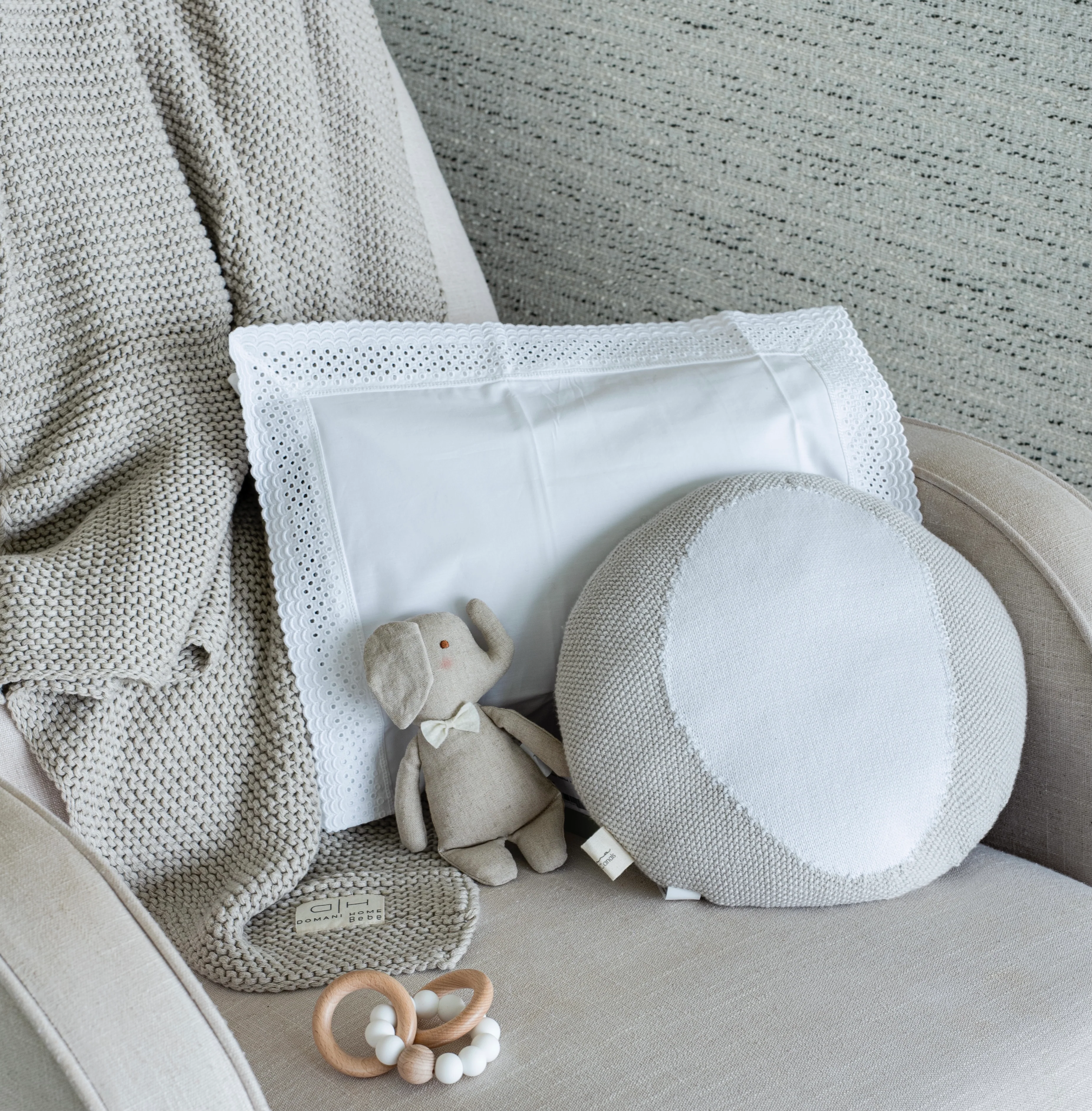 DH Chunky Taupe 3 Piece Baby Set - Image 4