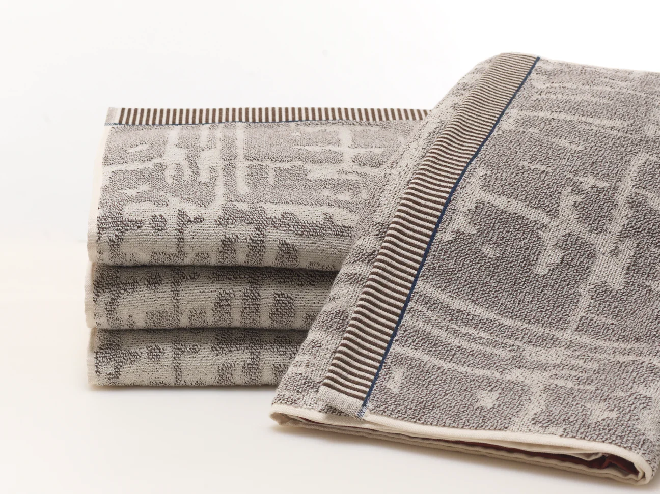EAD Dubai Towel - Image 2