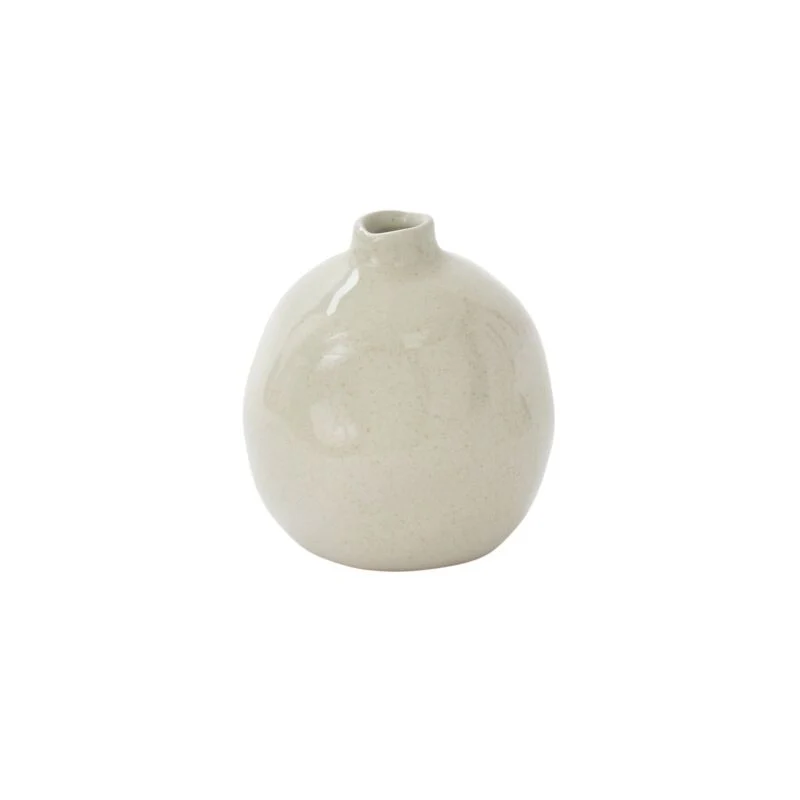 Lori Budvase - Image 3