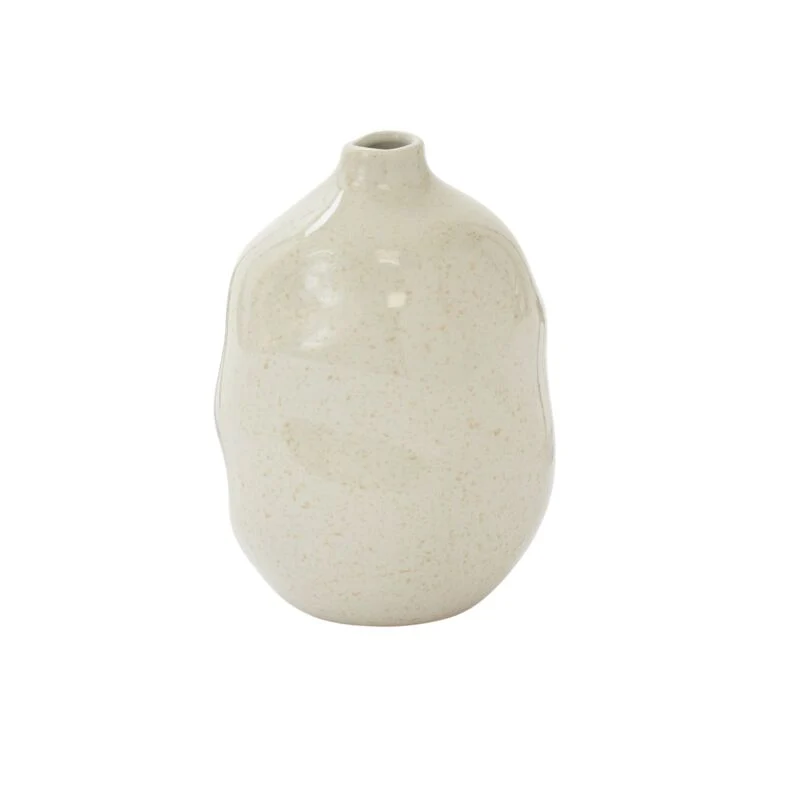 Lori Budvase - Image 4