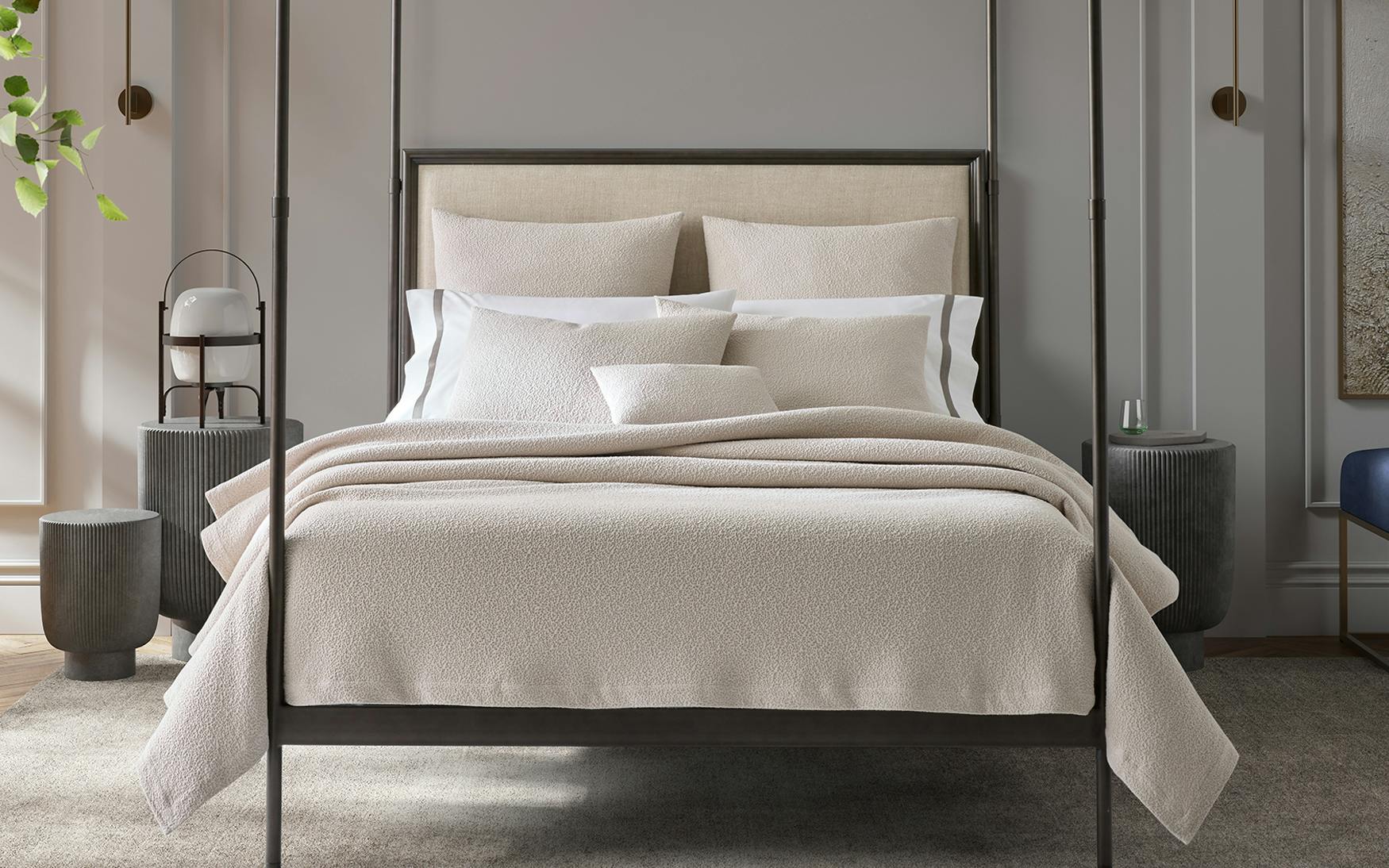 Matouk Malibu Coverlet - Image 5