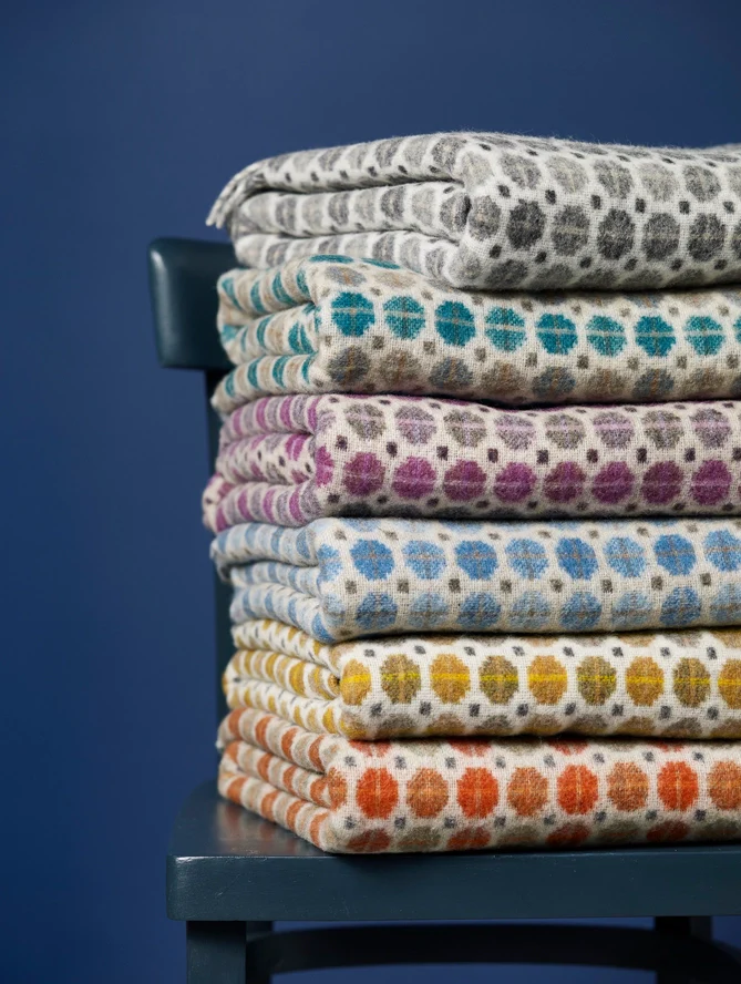 Merino Lambswool Throw Blanket Milan Range - Image 4