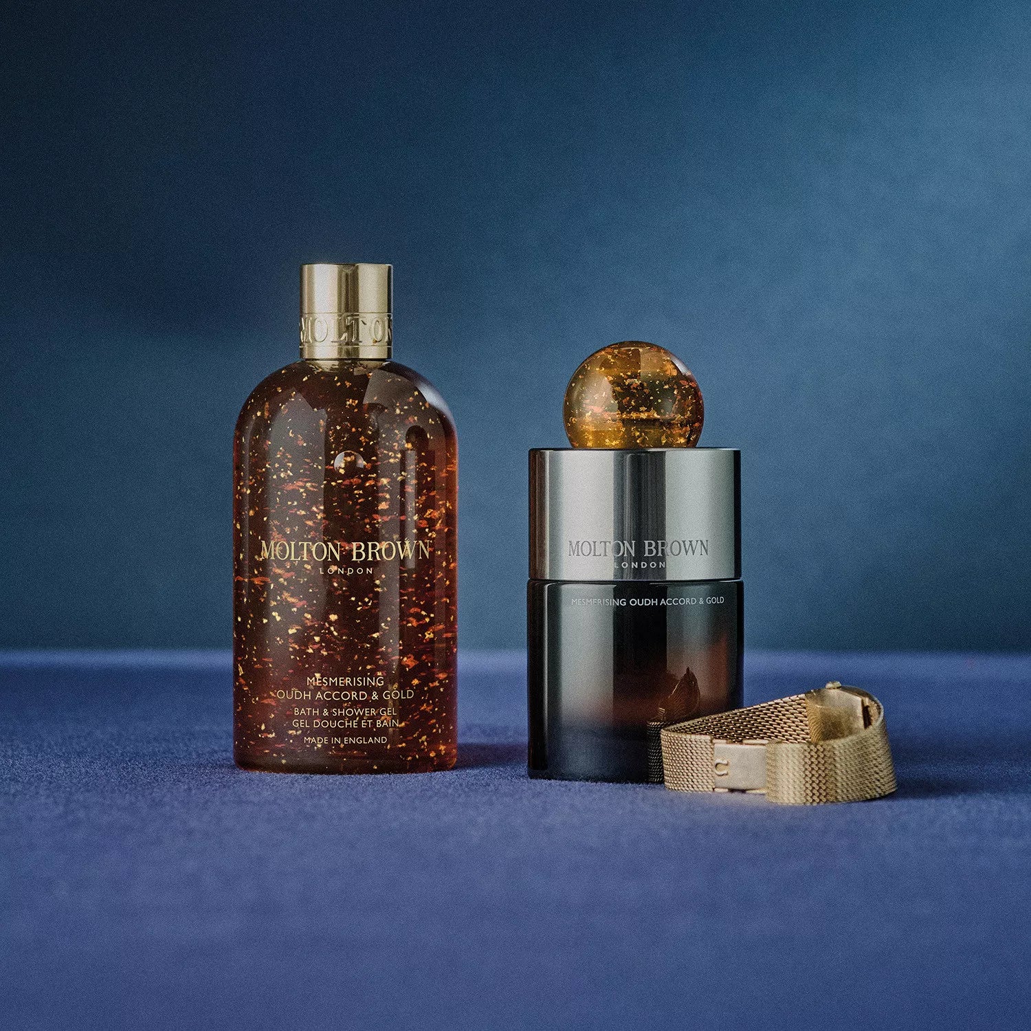 Mesmerising Oudh Accord & Gold Bath & Shower Gel - Image 3
